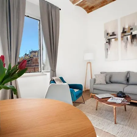 Апартаменты Modern Flat By The Colosseum